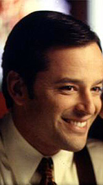 Gil Bellows (Billy Thomas)
