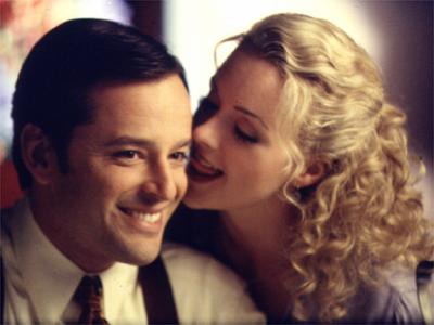 Gil Bellows (Billy Thomas)