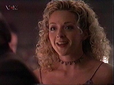 Jane Krakowski (Elaine Vassal)