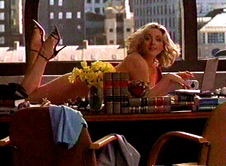 Jane Krakowski (Elaine Vassal)