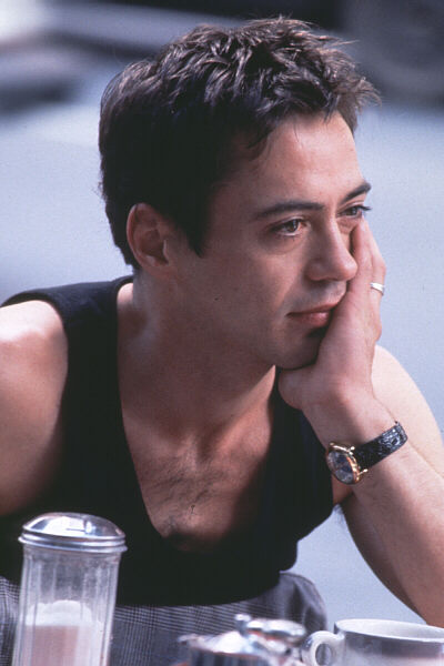 Robert Downey Jr. (Larry Paul)