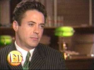 Robert Downey Jr. (Larry Paul)