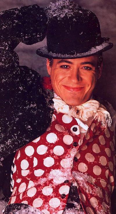 Robert Downey Jr. (Larry Paul)