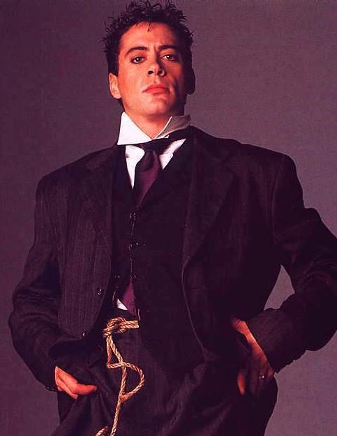Robert Downey Jr. (Larry Paul)