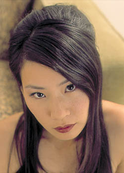 Lucy Alexis Liu (Ling Woo)
