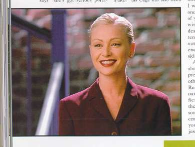 Portia de Rossi (Nell Porter)
