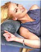 Portia de Rossi (Nell Porter)