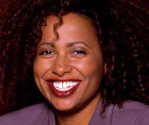 Lisa Nicole Carson (Renee Radick)