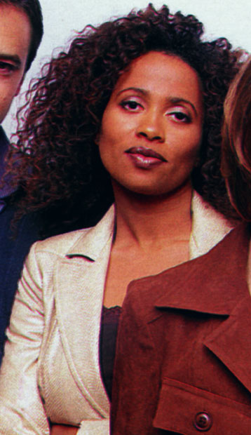 Lisa Nicole Carson (Renee Radick)